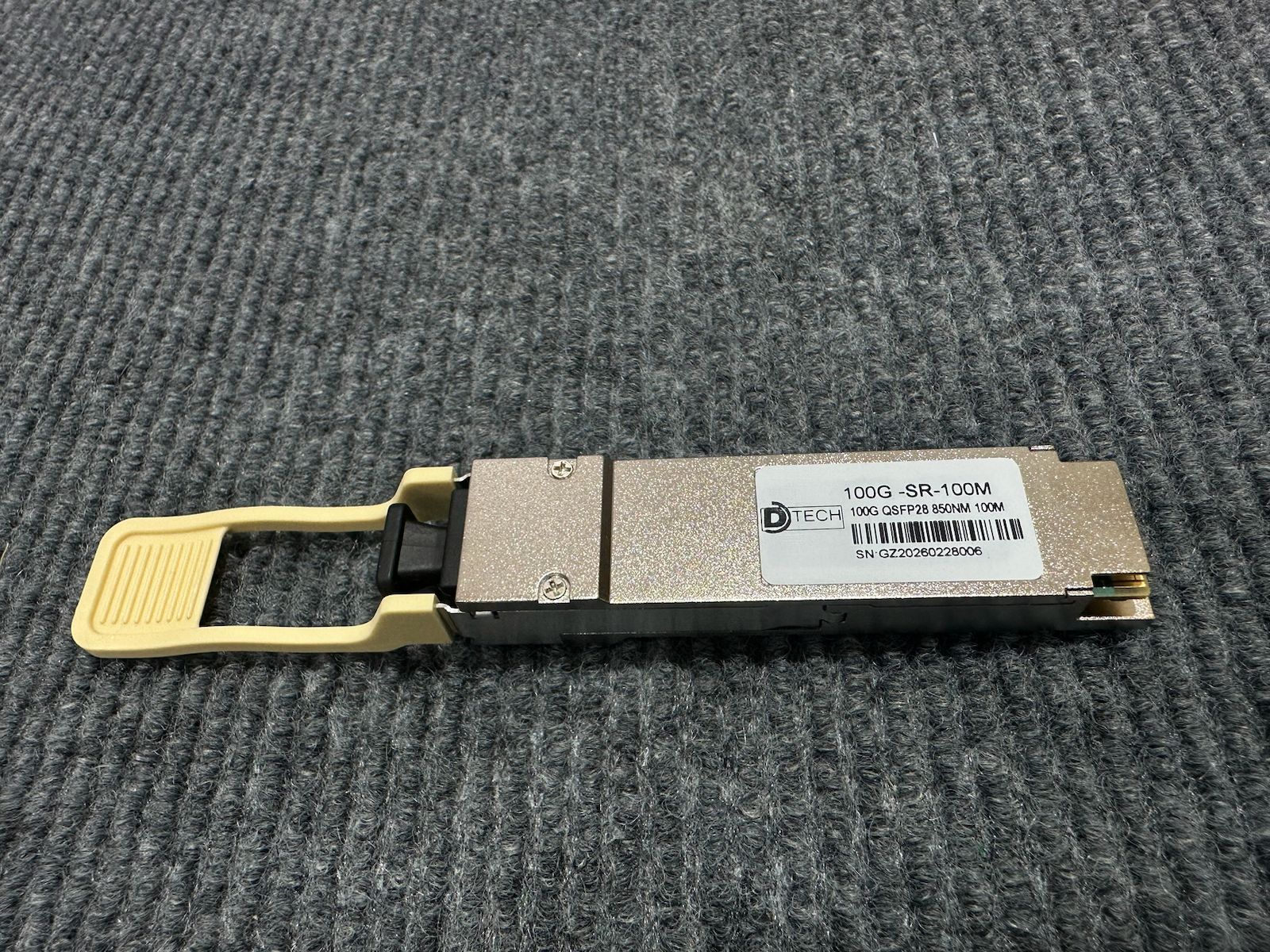 QSFP 100G SR4 850nm QSFP28+